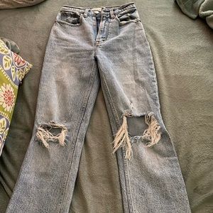 Abercrombie Curve Love Ultra High Rise 90’s Straight Jeans
